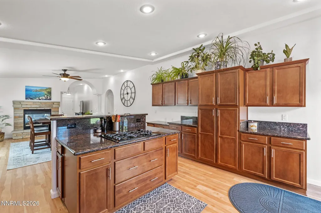 18324 Panda Bear Reno NV 89508