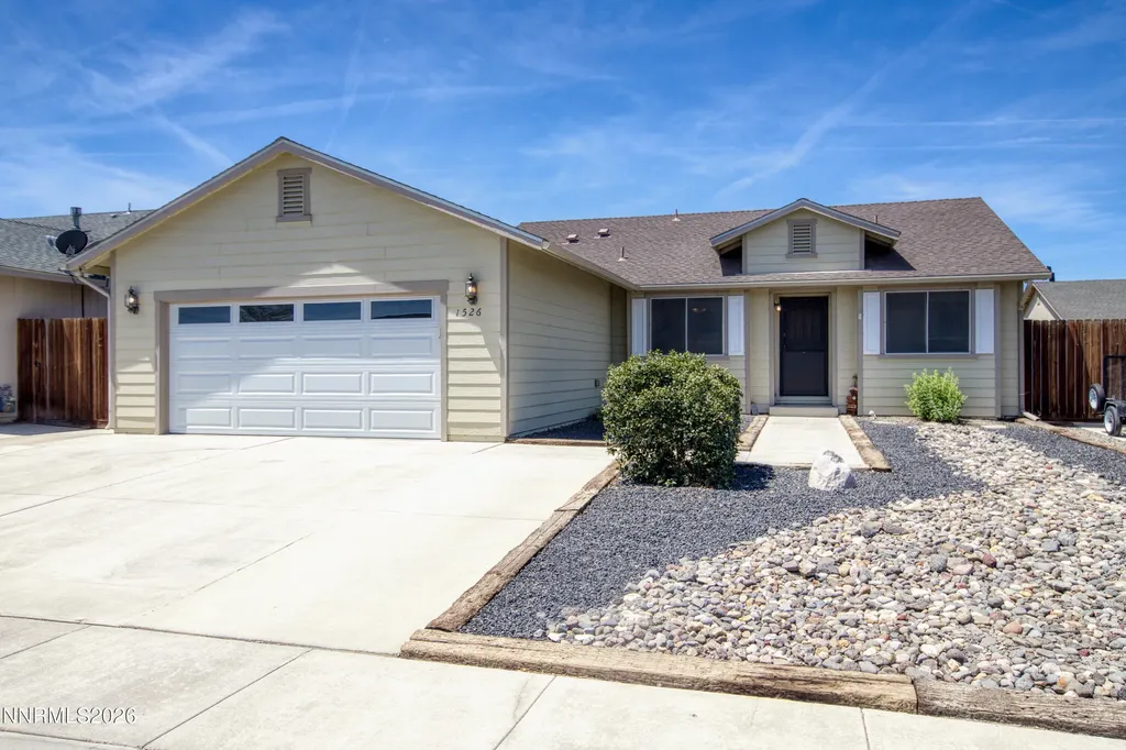1526 Trubode Fernley NV 89408