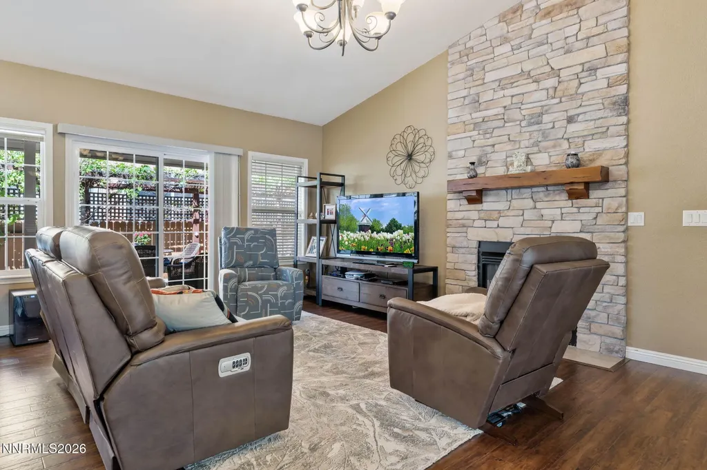 3946 Southpointe Carson City NV 89701