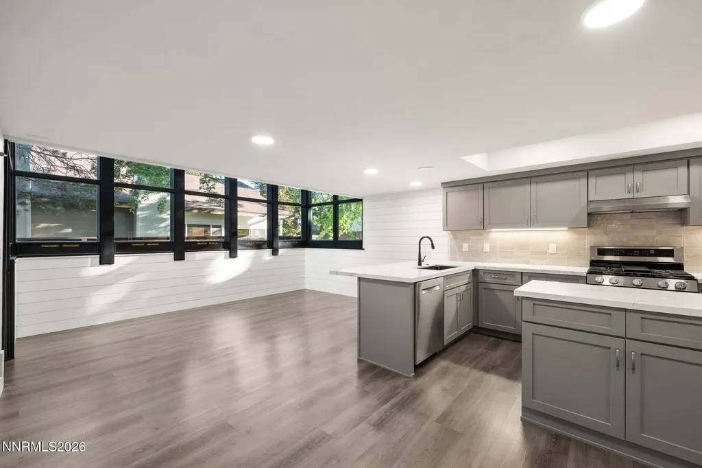430 Angela Reno NV 89509