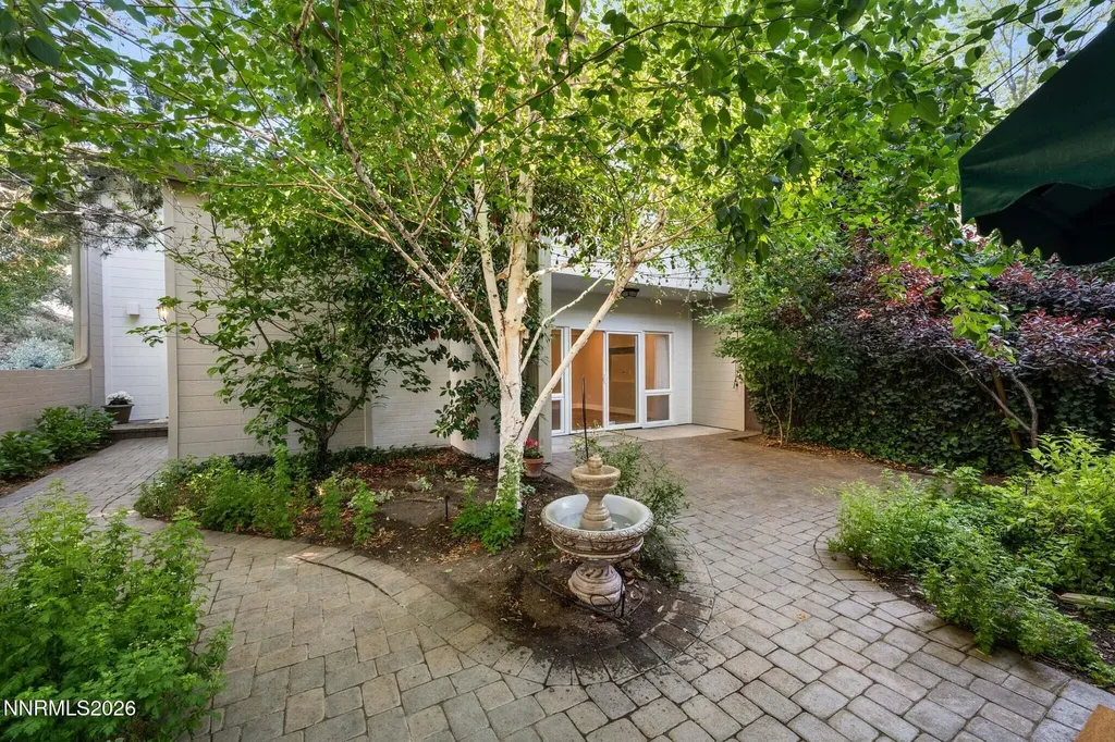 430 Angela Reno NV 89509