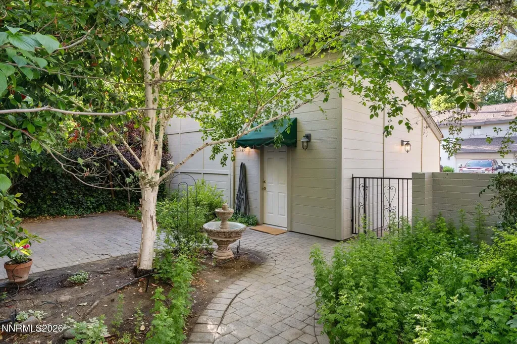 430 Angela Reno NV 89509
