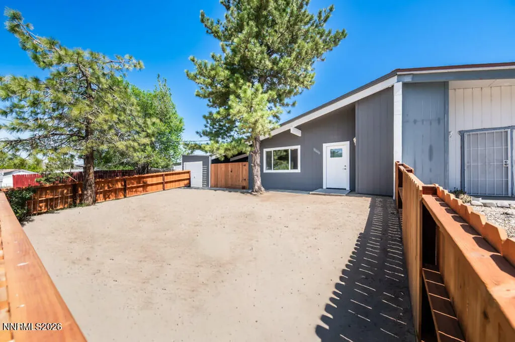 13702 Mt Shasta Reno NV 89506