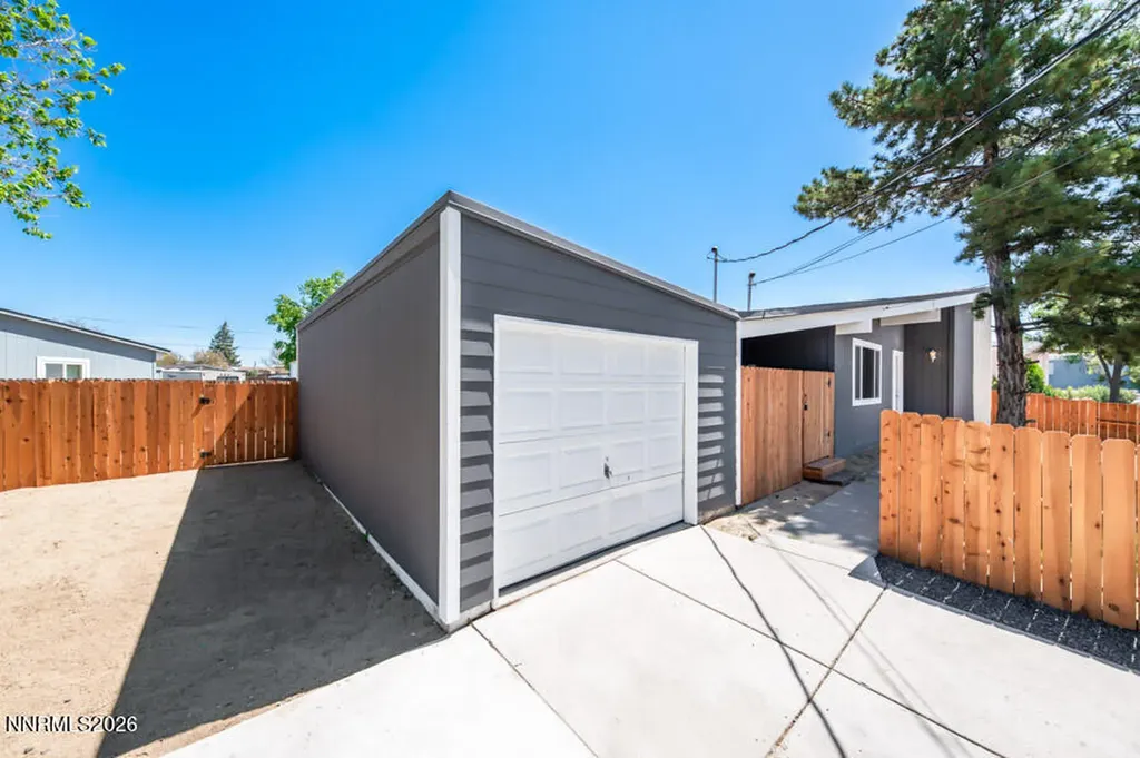 13702 Mt Shasta Reno NV 89506
