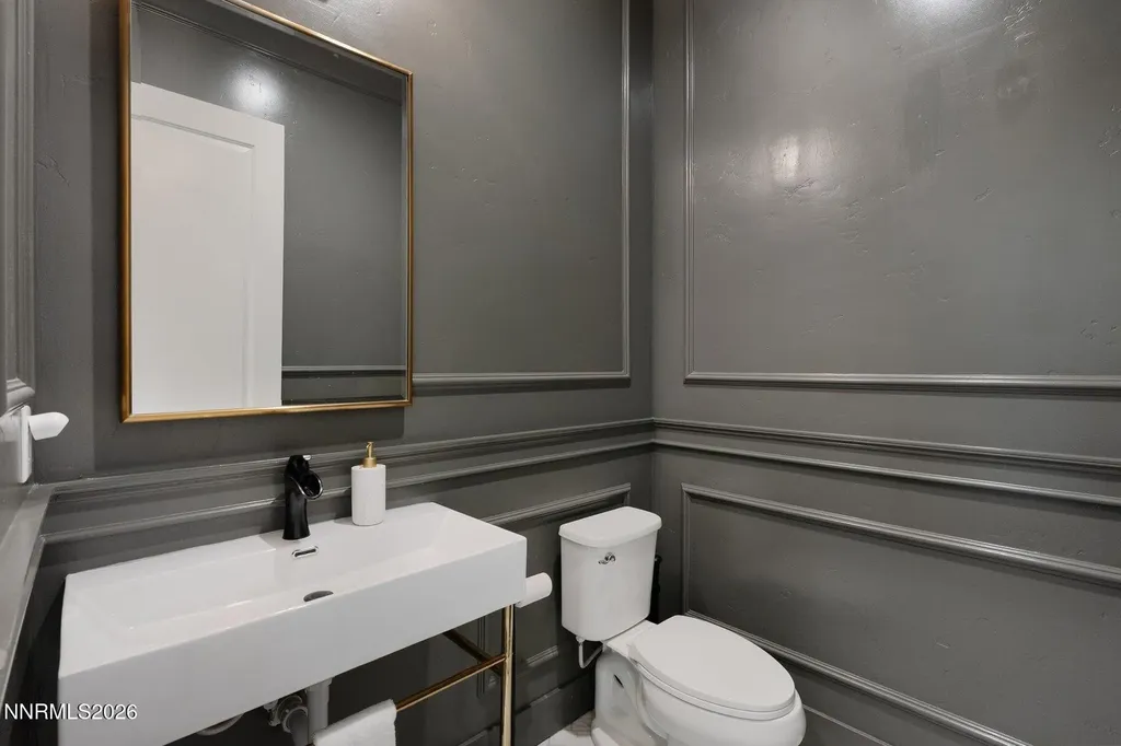6110 Pleasant Oak Reno NV 89509