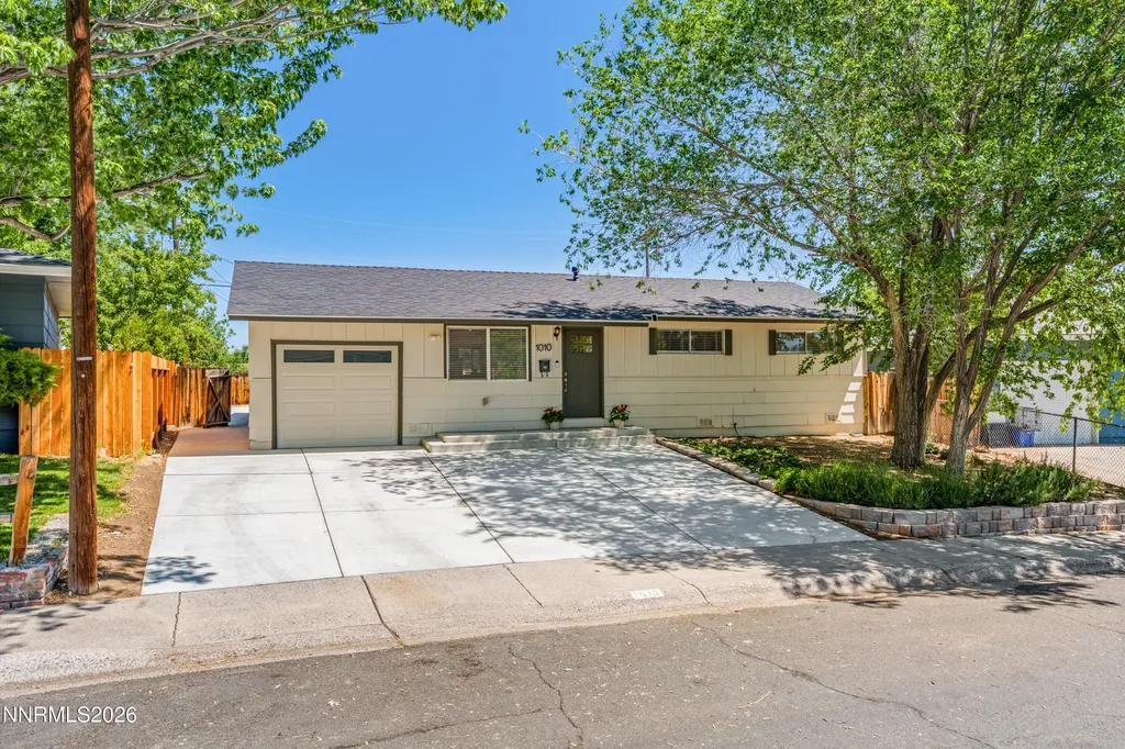 1010 Casa Loma Reno NV 89503