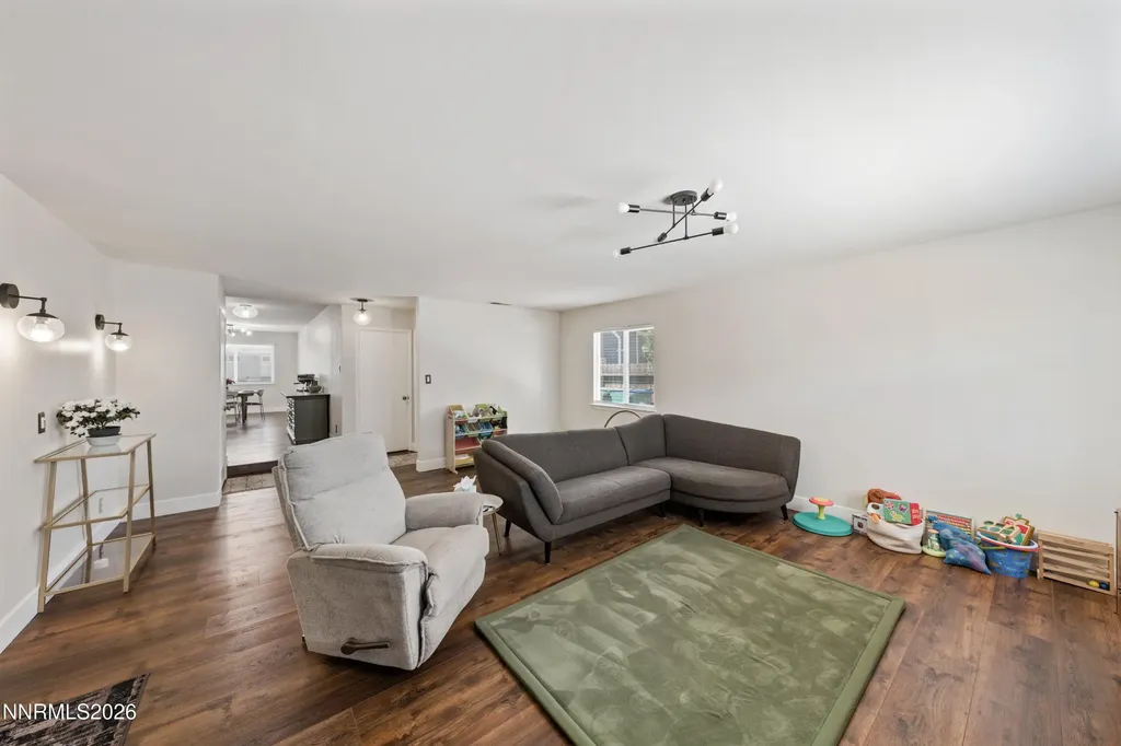 1010 Casa Loma Reno NV 89503