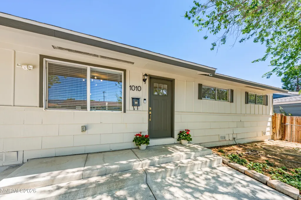 1010 Casa Loma Reno NV 89503