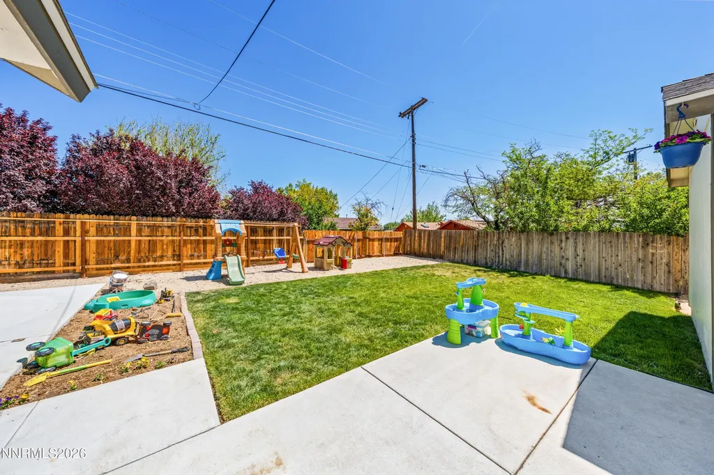 1010 Casa Loma Reno NV 89503