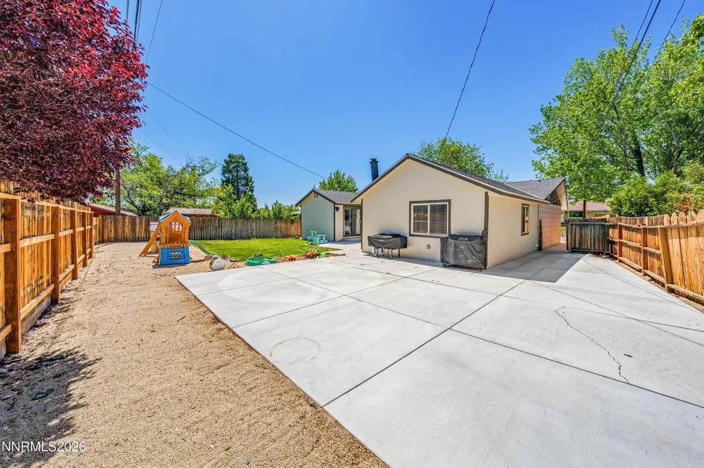 1010 Casa Loma Reno NV 89503