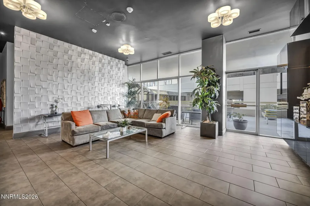 100 Arlington Reno NV 89501