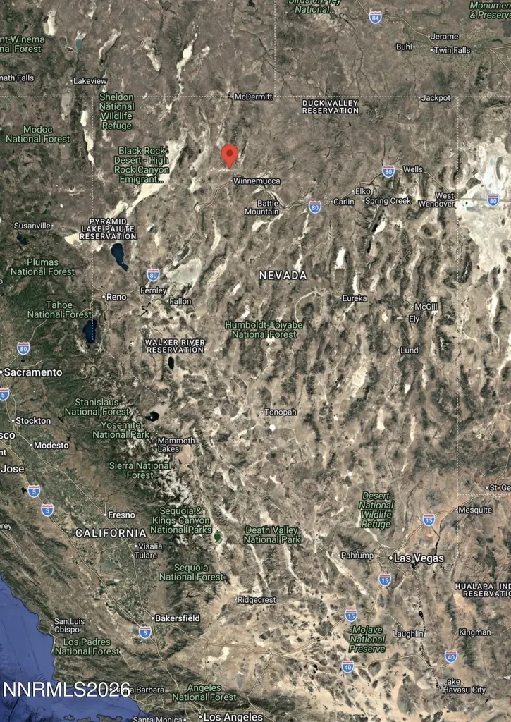 06-0401-02 Sec 5 Twn 37 Rng 38-acres: 664.83 Winnemucca NV 89445