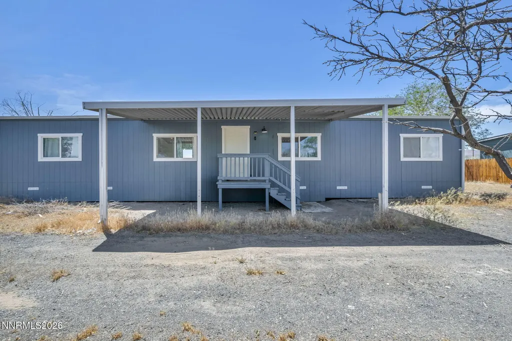 3715 Deodar Silver Springs NV 89429