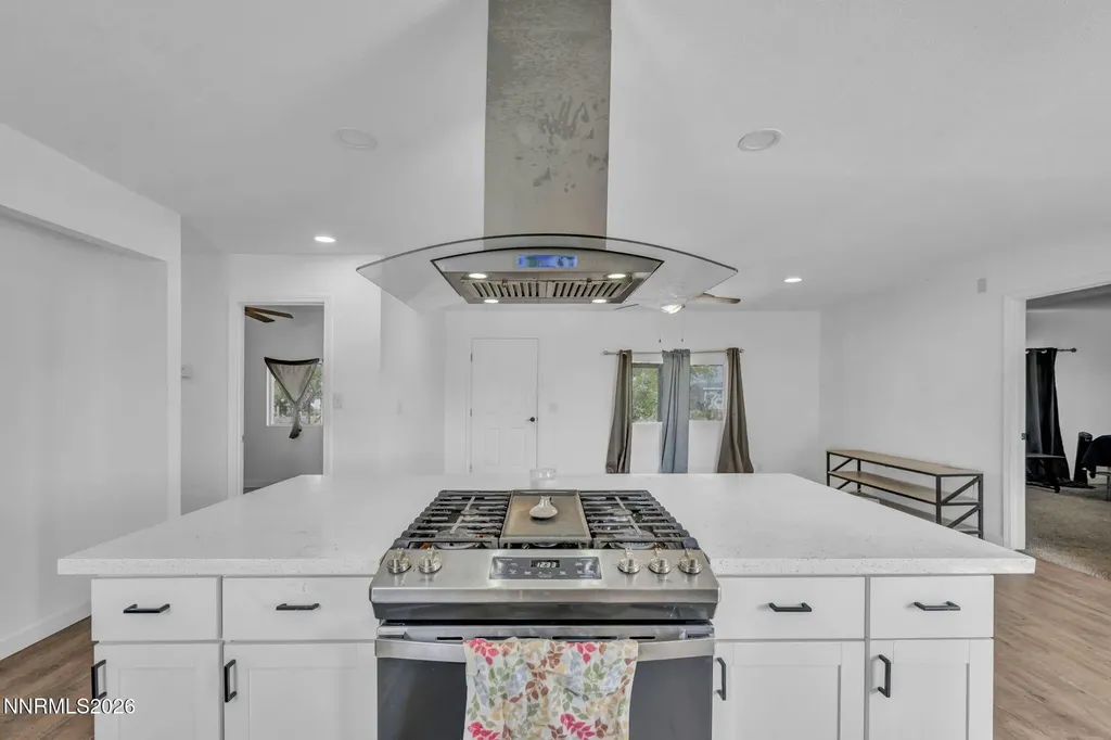 3715 Deodar Silver Springs NV 89429