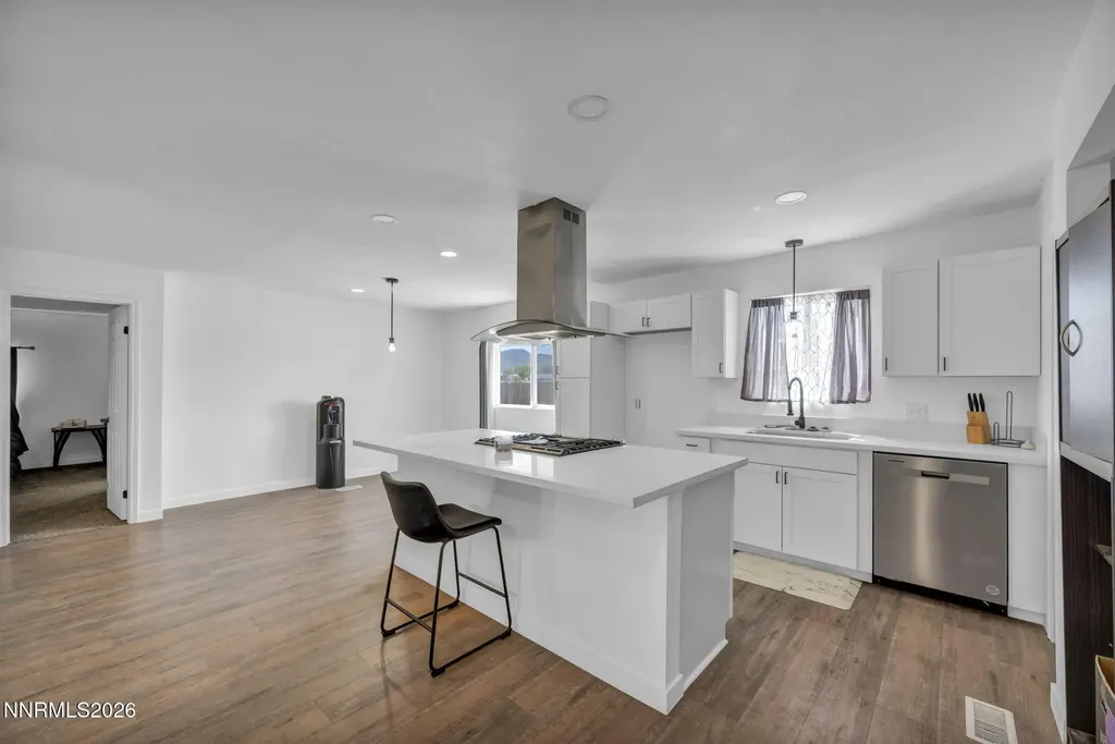 3715 Deodar Silver Springs NV 89429