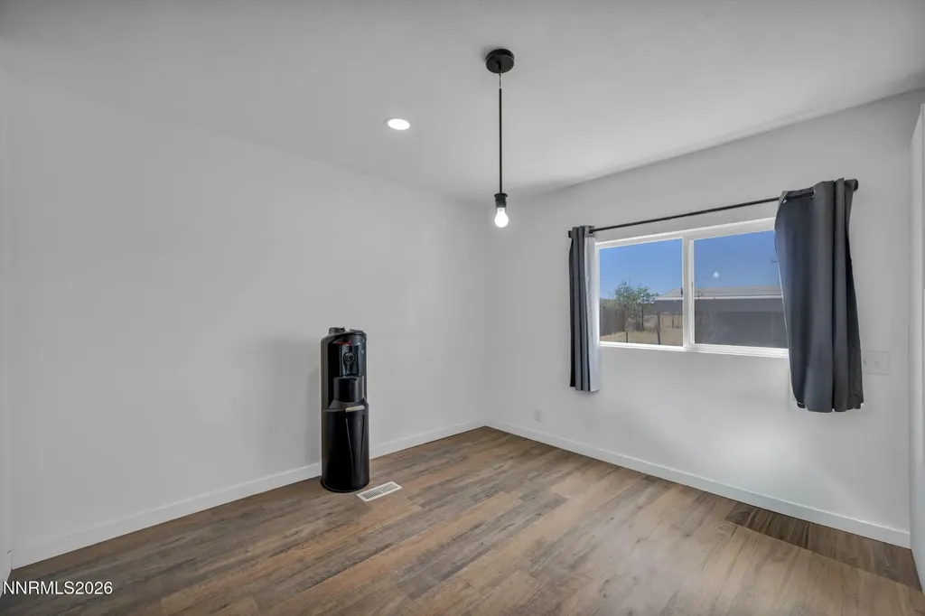 3715 Deodar Silver Springs NV 89429