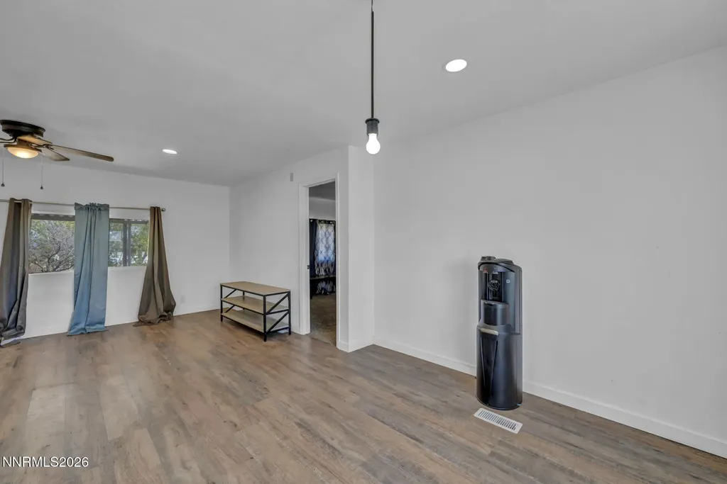 3715 Deodar Silver Springs NV 89429
