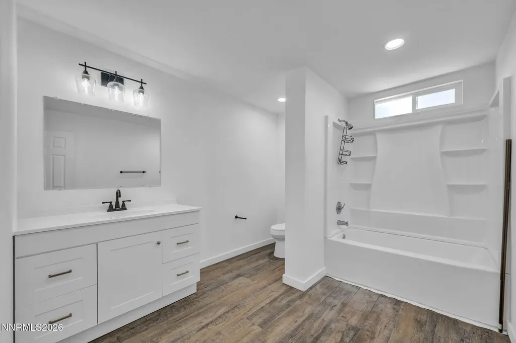 3715 Deodar Silver Springs NV 89429