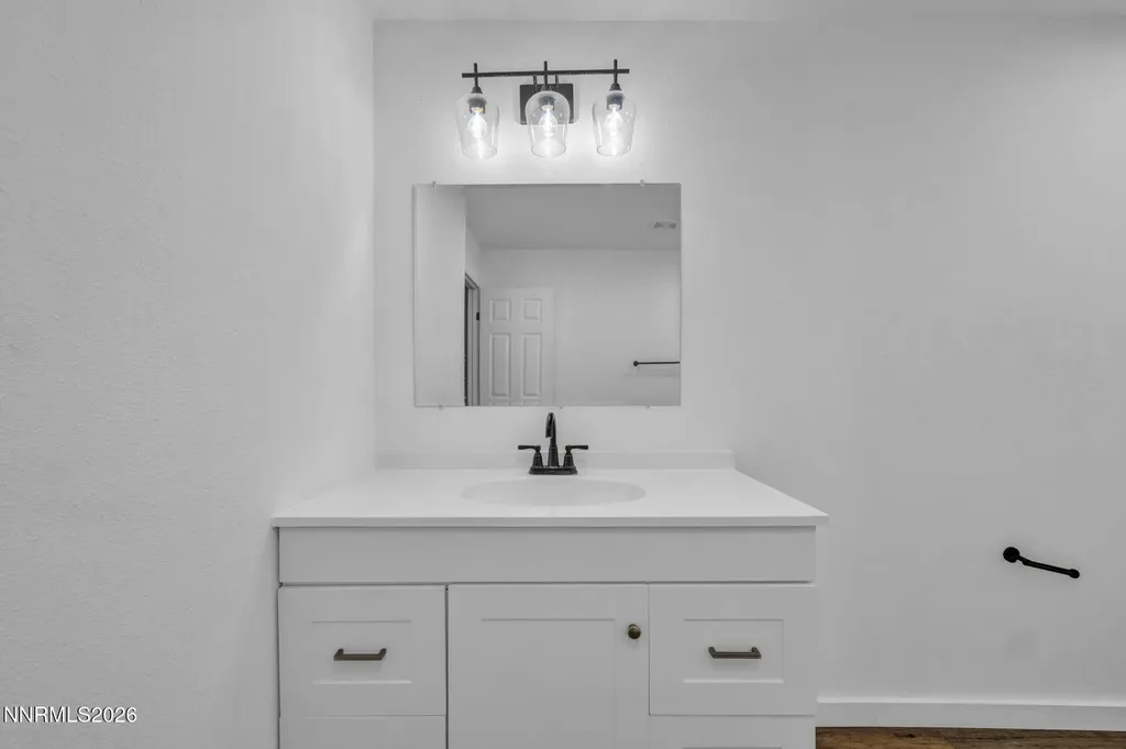 3715 Deodar Silver Springs NV 89429