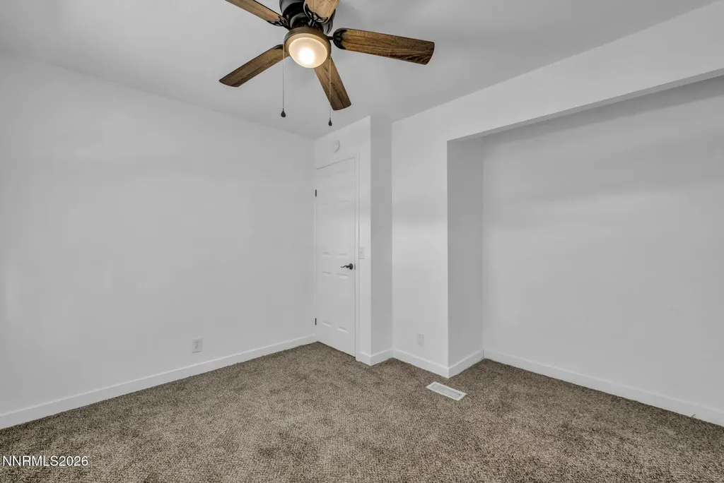 3715 Deodar Silver Springs NV 89429