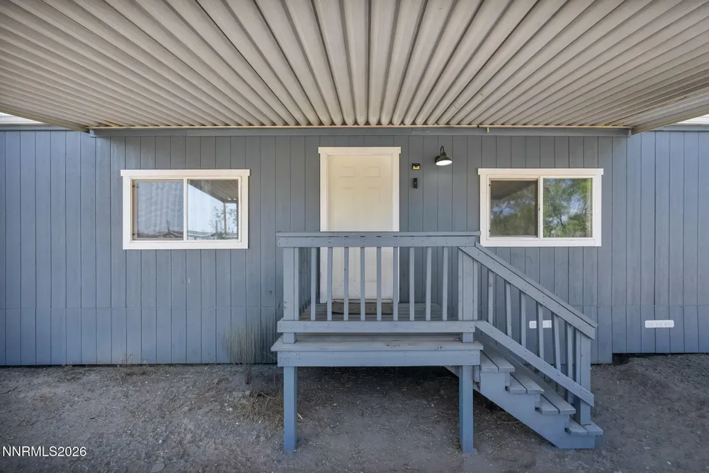 3715 Deodar Silver Springs NV 89429