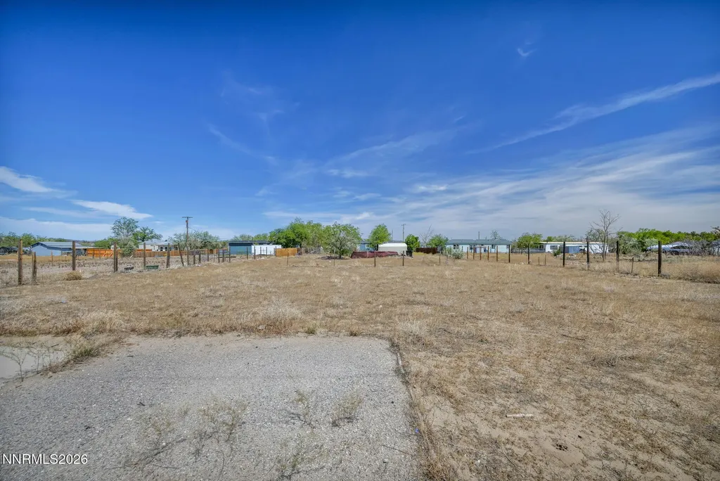 3715 Deodar Silver Springs NV 89429
