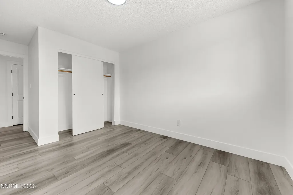 913 Glen Molly Sparks NV 89434