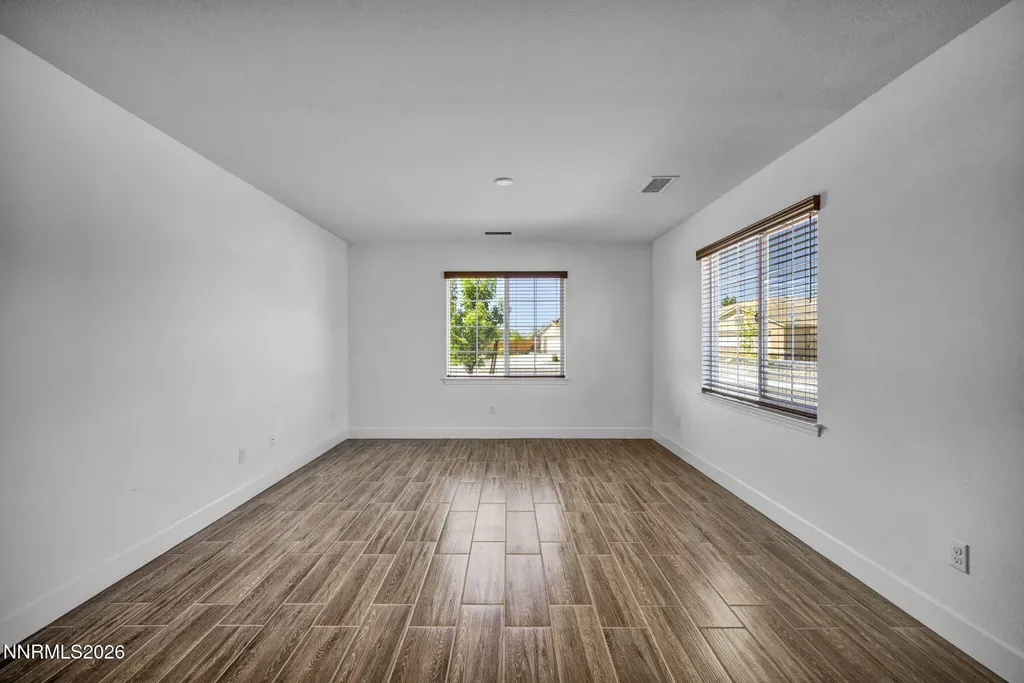 7181 Saddlehorn Carson City NV 89701