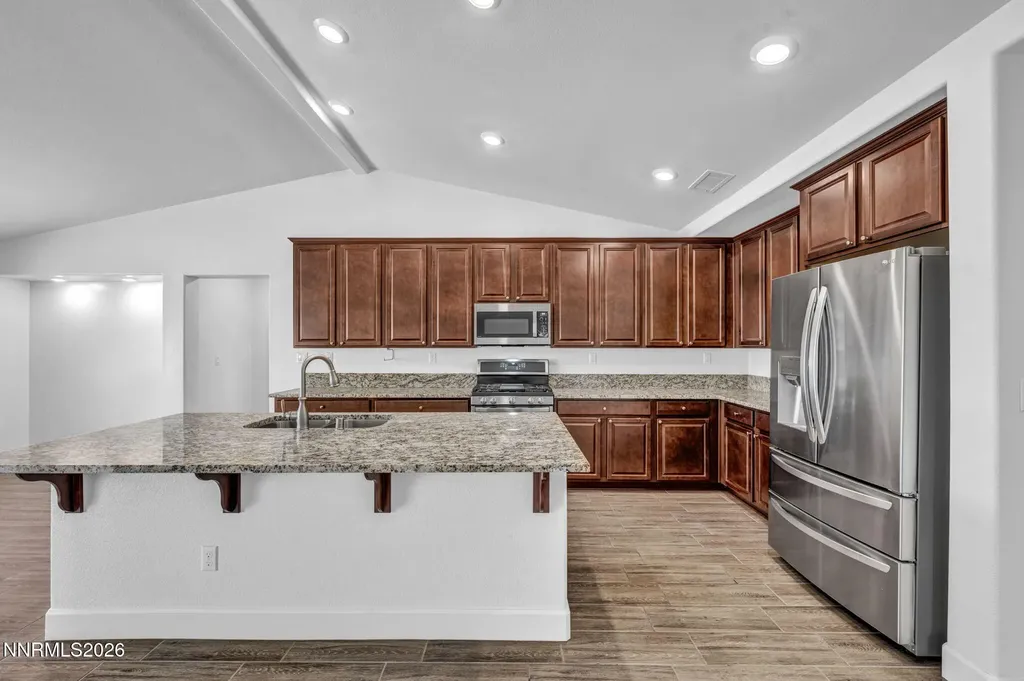 7181 Saddlehorn Carson City NV 89701