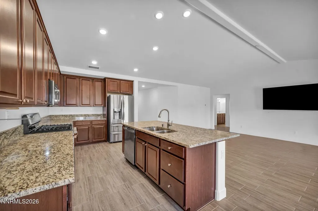 7181 Saddlehorn Carson City NV 89701