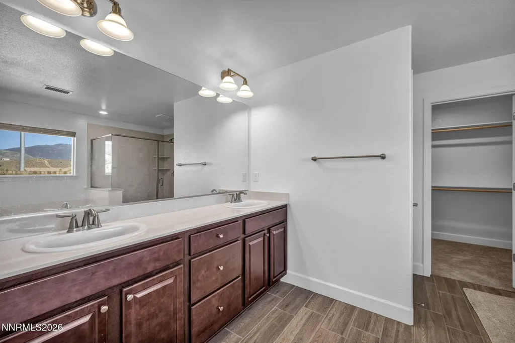 7181 Saddlehorn Carson City NV 89701