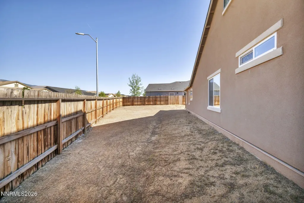 7181 Saddlehorn Carson City NV 89701