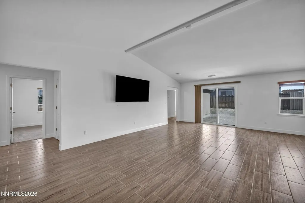 7181 Saddlehorn Carson City NV 89701