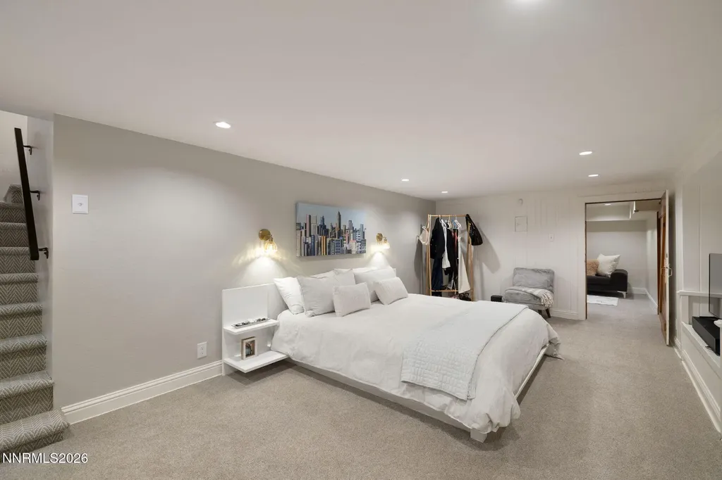 210 Bret Harte Reno NV 89509