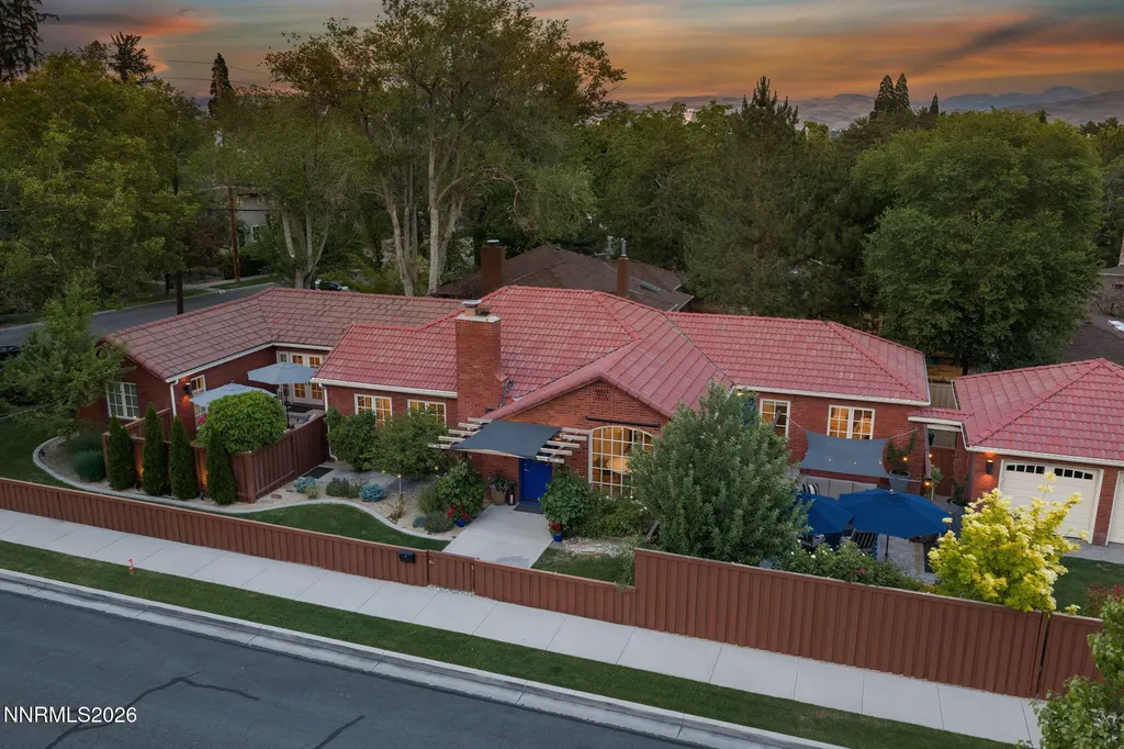 210 Bret Harte Reno NV 89509