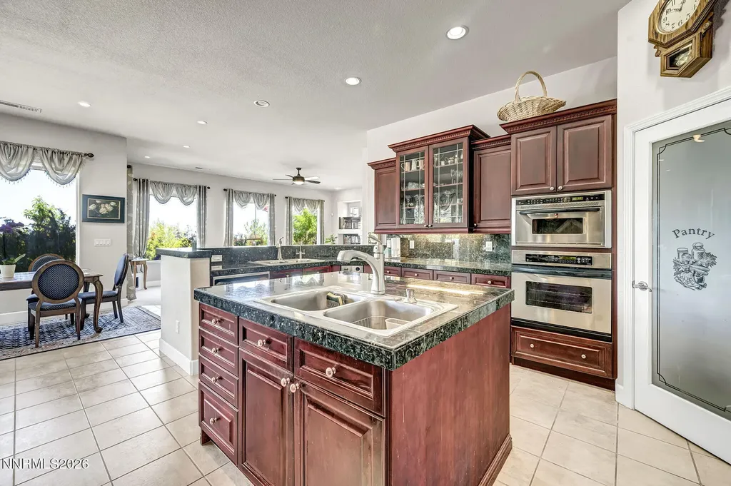 5417 Elk River Reno NV 89511