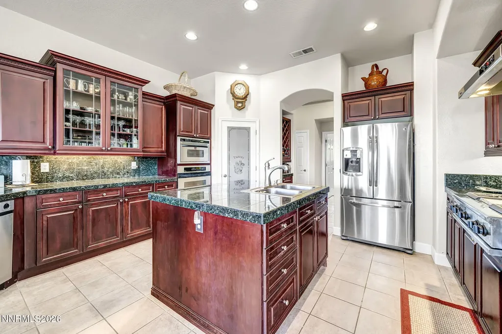 5417 Elk River Reno NV 89511