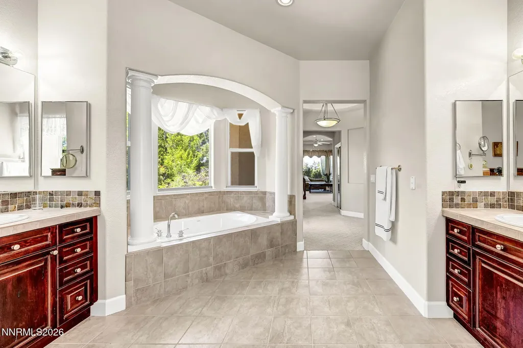 5417 Elk River Reno NV 89511