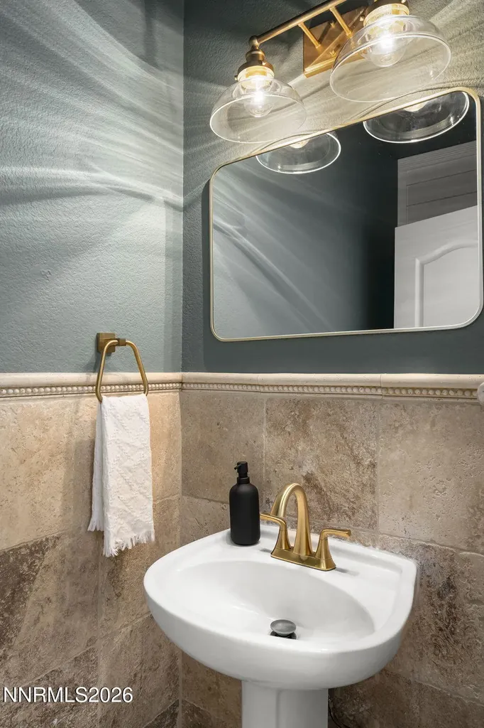5725 Stillmeadow Reno NV 89502