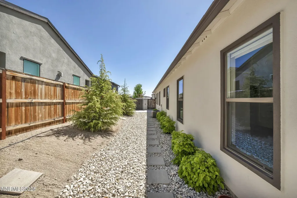 1511 Elk Run Reno NV 89523