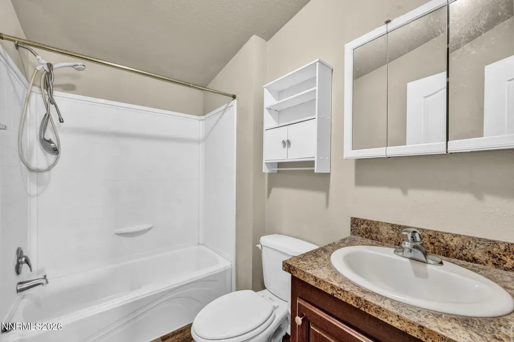 5180 Miwok Silver Springs NV 89429