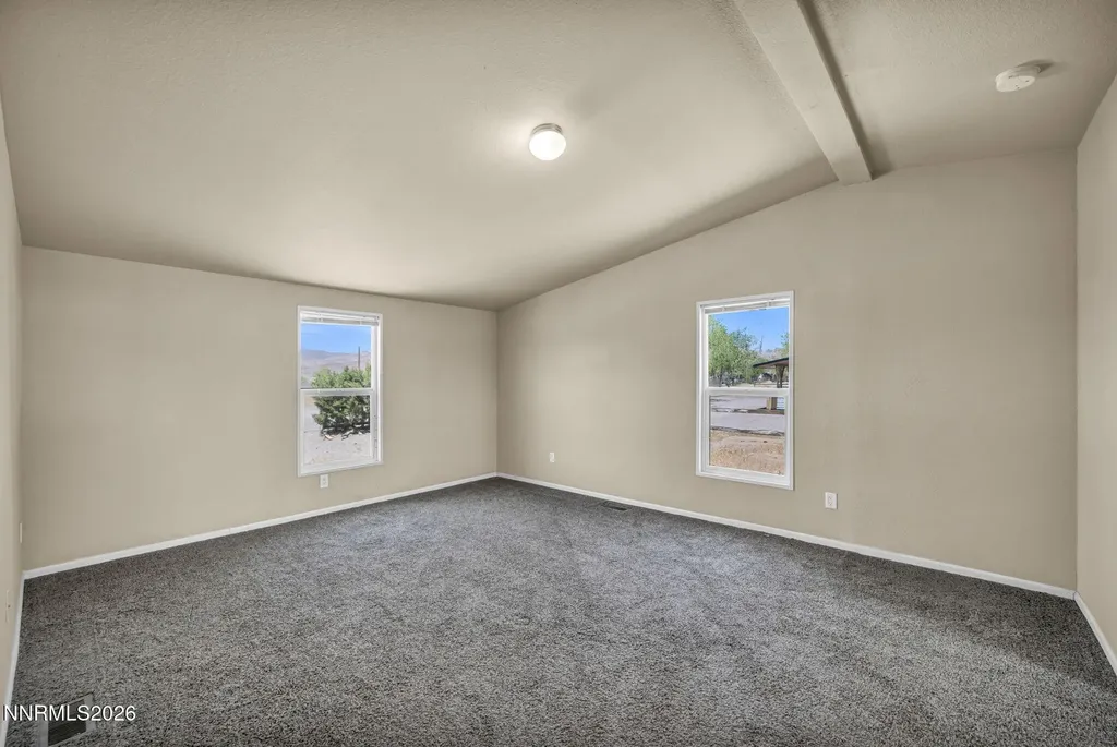 5180 Miwok Silver Springs NV 89429