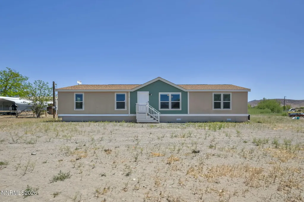5180 Miwok Silver Springs NV 89429