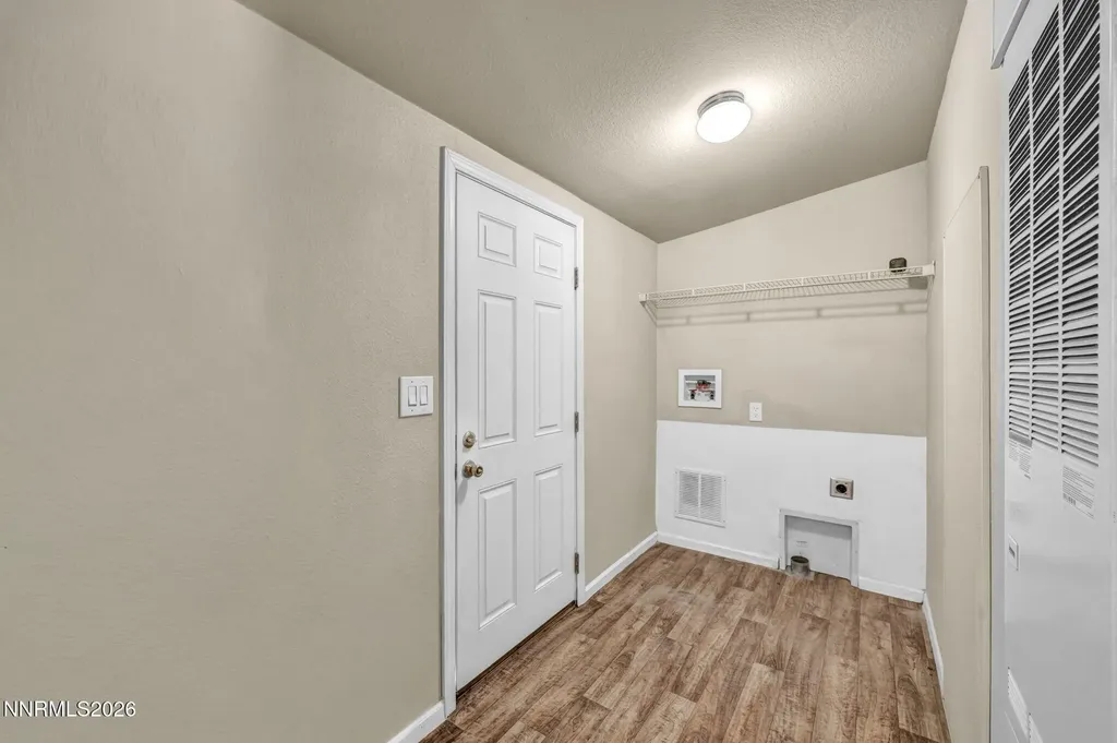 5180 Miwok Silver Springs NV 89429