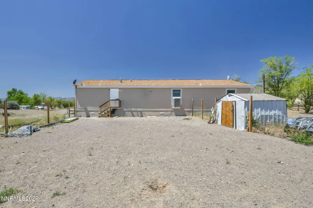 5180 Miwok Silver Springs NV 89429