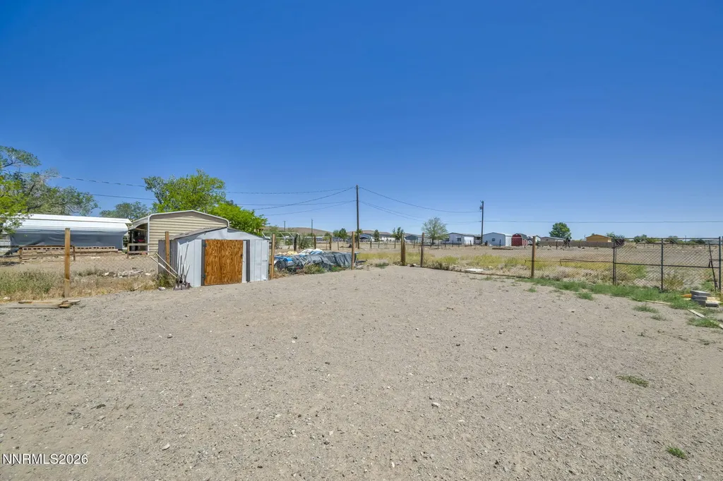 5180 Miwok Silver Springs NV 89429
