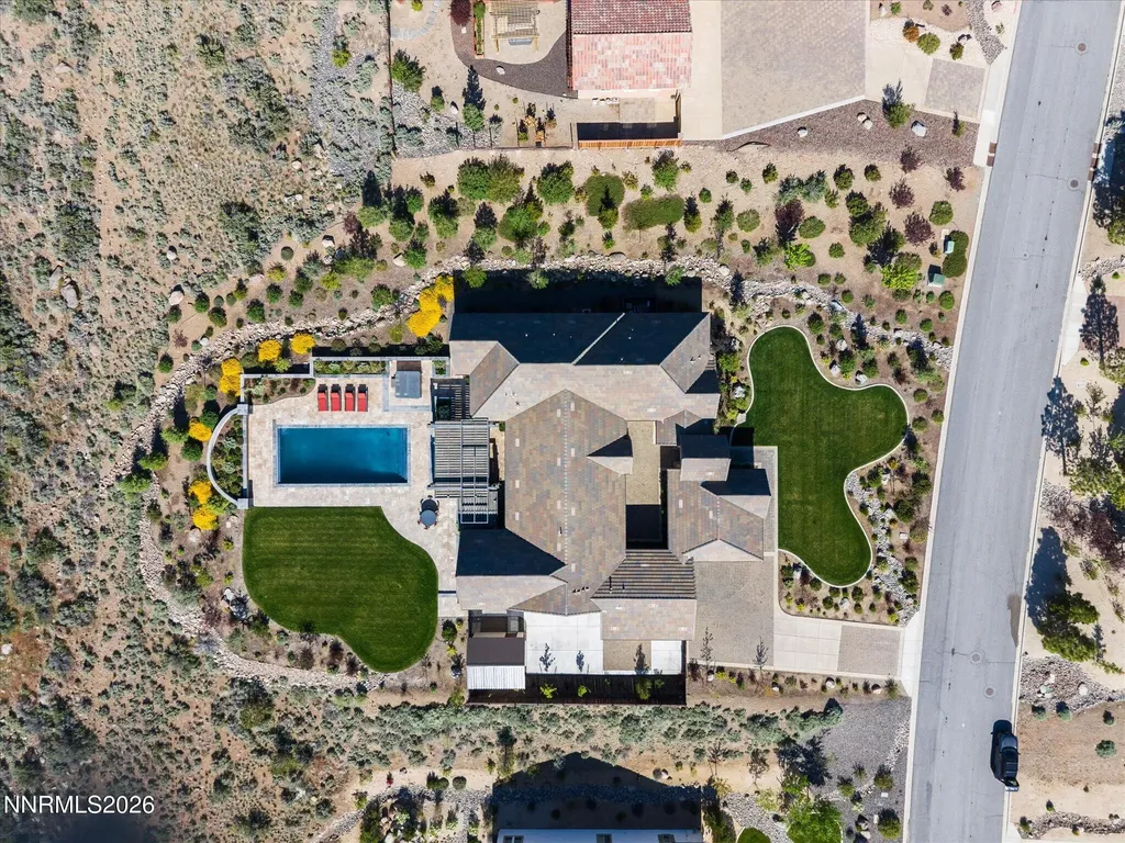 5444 Salmon River Reno NV 89511