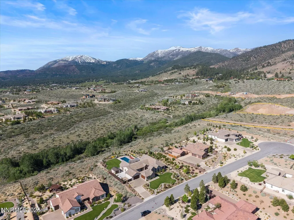 5444 Salmon River Reno NV 89511