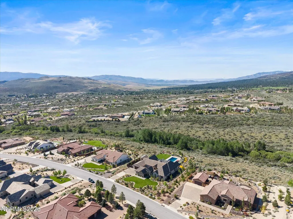 5444 Salmon River Reno NV 89511