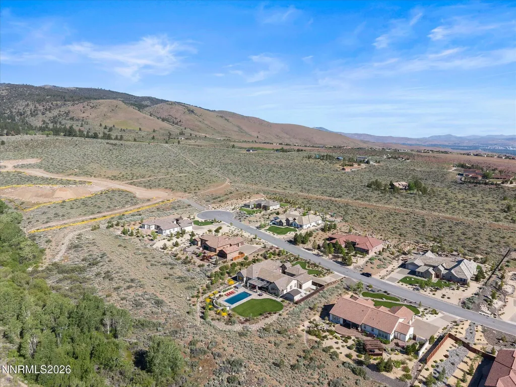 5444 Salmon River Reno NV 89511